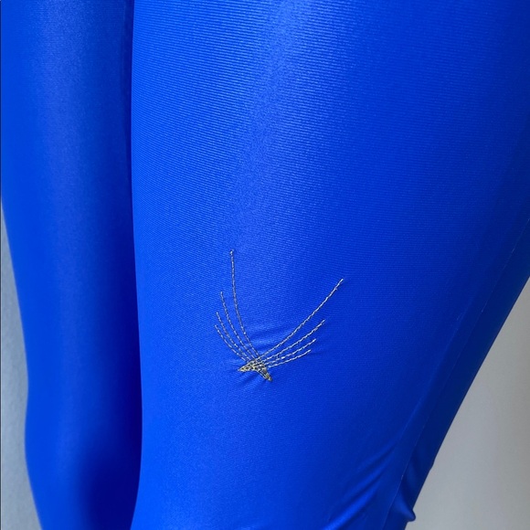 Lucas Hugh London Blue Athletic Capri Leggings Size M - Picture 6 of 10